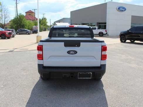 New 2025 Ford Maverick XLT w/ XLT Luxury Package image 4