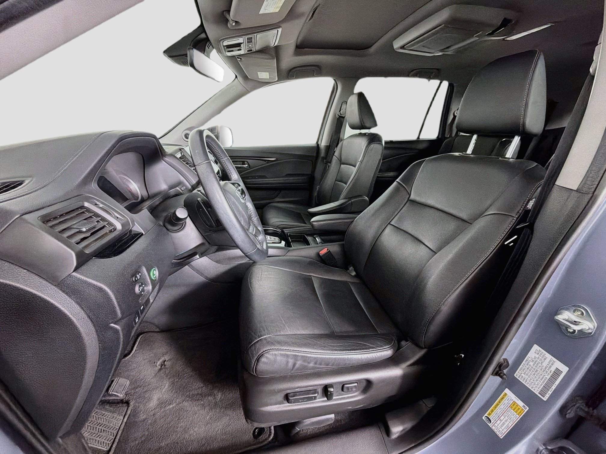 Used 2022 Honda Pilot Touring image 13