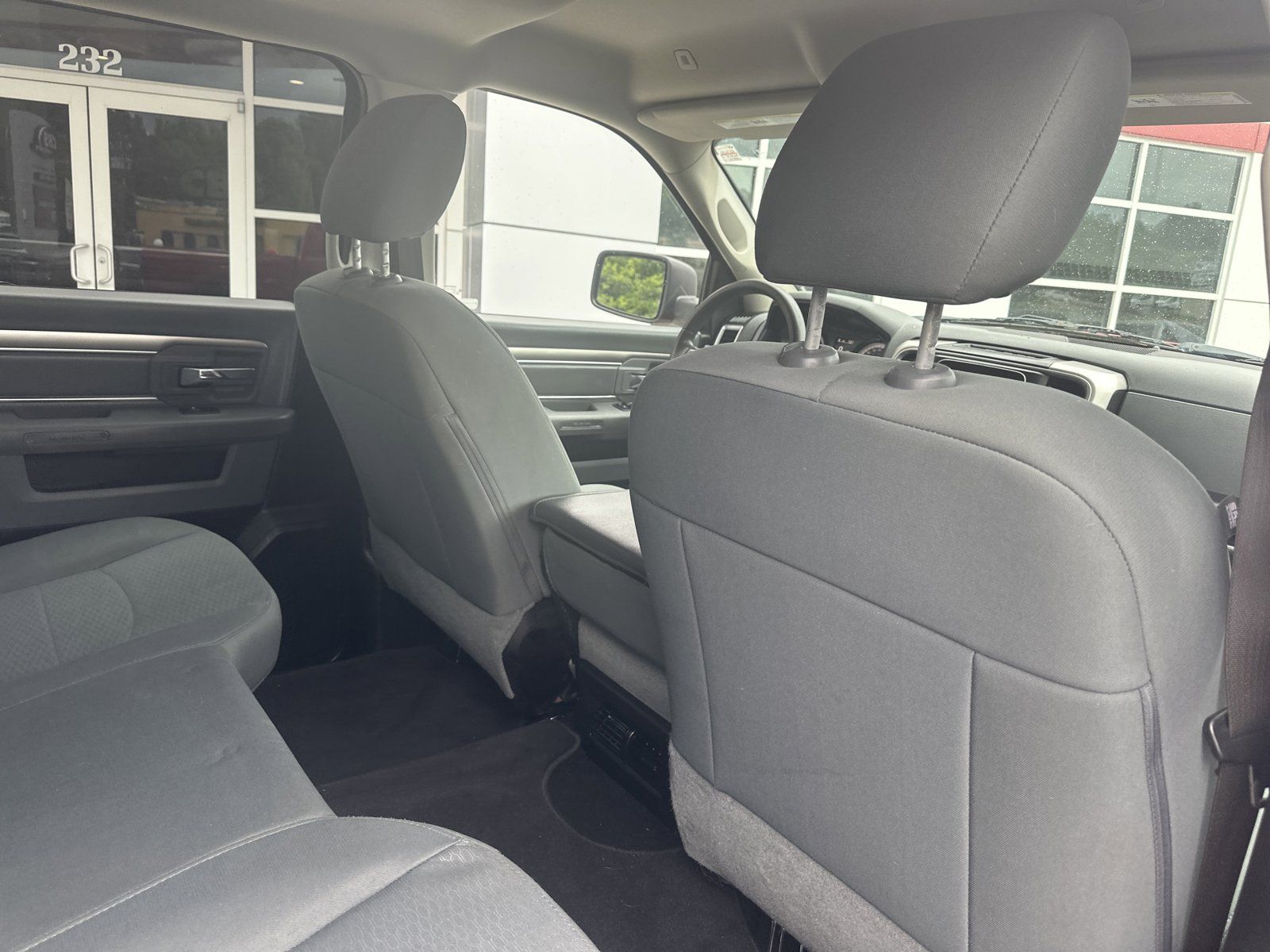 Used 2019 RAM 1500 Classic SLT AWD/4WD image 22