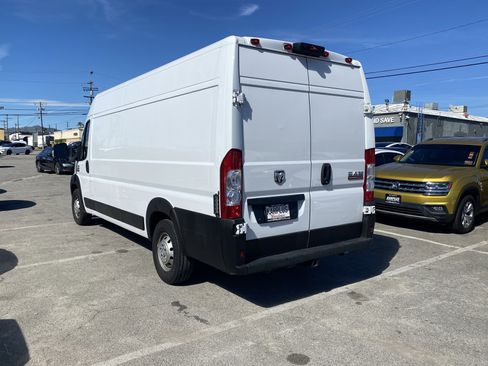 Used 2021 RAM ProMaster 3500 w/ Interior LED Lighting Group image 11