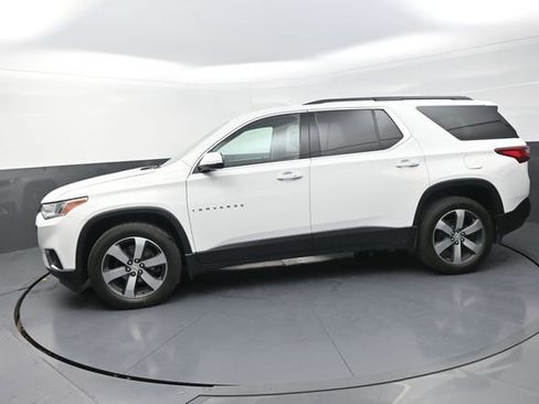 Used 2019 Chevrolet Traverse LT w/ LT Premium Package AWD/4WD image 59