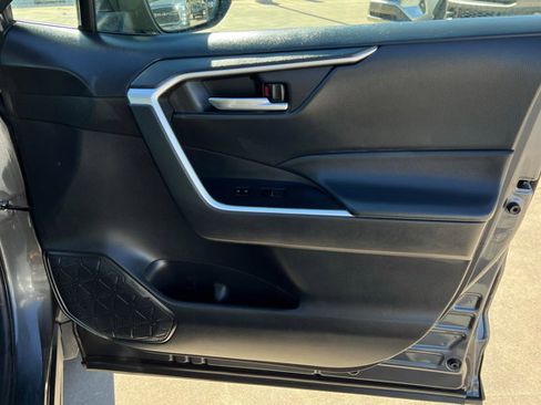 Used 2024 Toyota RAV4 XLE image 23