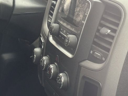 Used 2015 RAM 1500 Express image 7