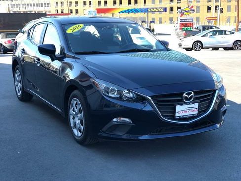 Used 2016 MAZDA MAZDA3 i Sport image 1