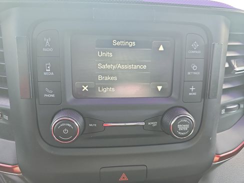Used 2019 RAM 1500 Rebel AWD/4WD image 25