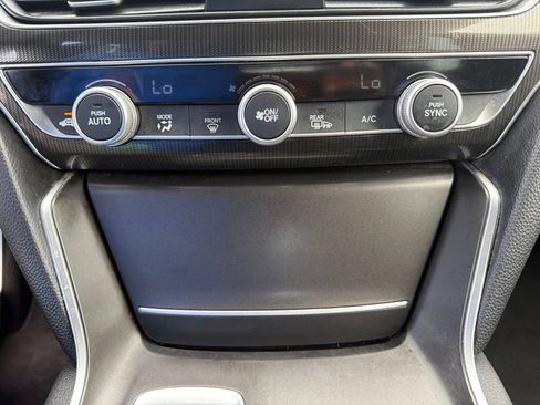 Used 2022 Honda Accord Sport image 21