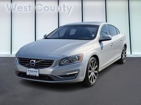 Used 2017 Volvo S60 T5 Inscription AWD/4WD image 9