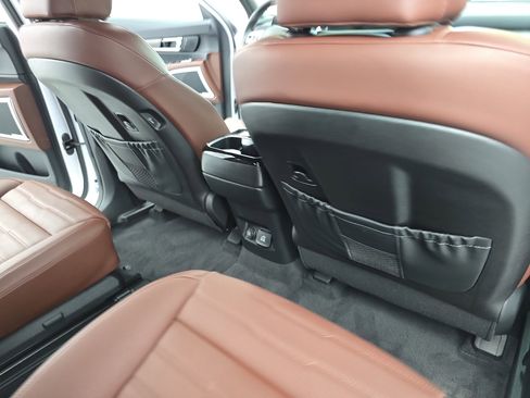 Used 2025 Kia Telluride SX Prestige AWD/4WD image 11