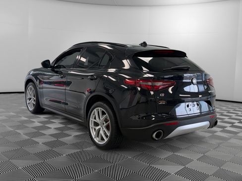 Used 2019 Alfa Romeo Stelvio Ti Sport w/ Quick Order Package 22S Sport AWD/4WD image 6