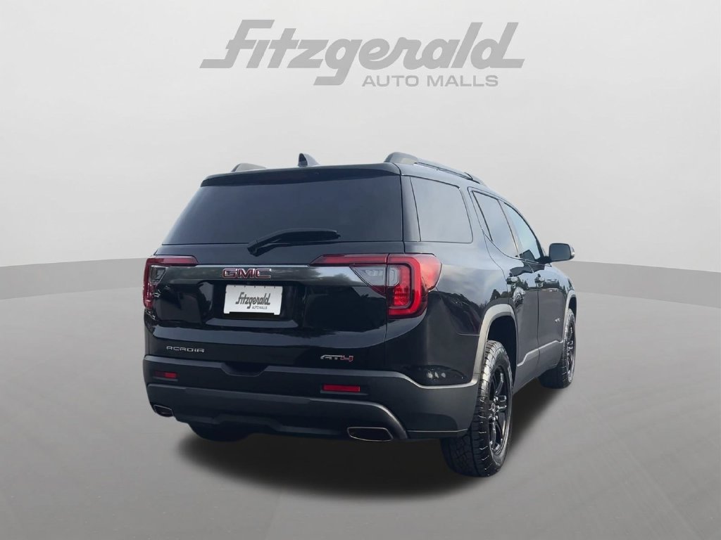 Used 2023 GMC Acadia AT4 w/ Technology Package AWD/4WD image 7