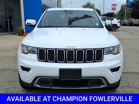 Used 2018 Jeep Grand Cherokee Limited AWD/4WD image 2