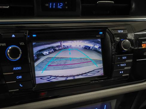 Used 2015 Toyota Corolla LE FWD image 25