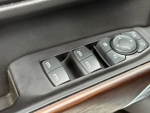 Used 2019 GMC Sierra 1500 SLT AWD/4WD image 11