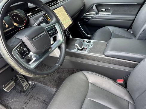 Used 2023 Land Rover Range Rover SE AWD/4WD image 9