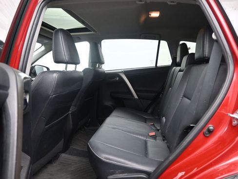 Used 2014 Toyota RAV4 Limited AWD/4WD image 25