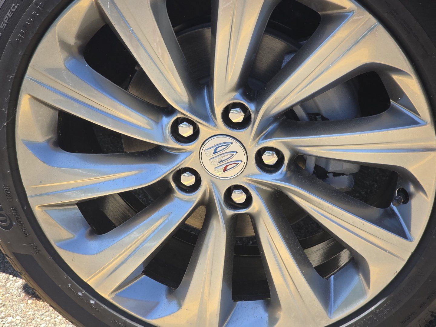 New 2026 Buick Envista Preferred FWD image 10