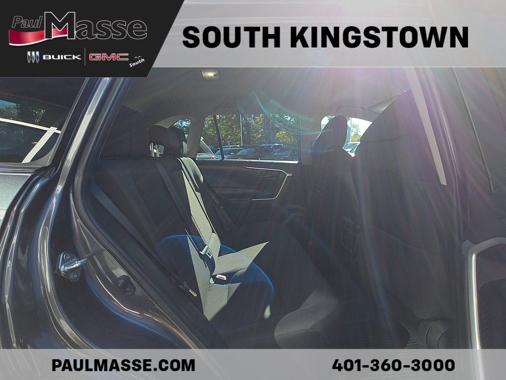 Used 2023 Toyota RAV4 LE AWD/4WD image 27