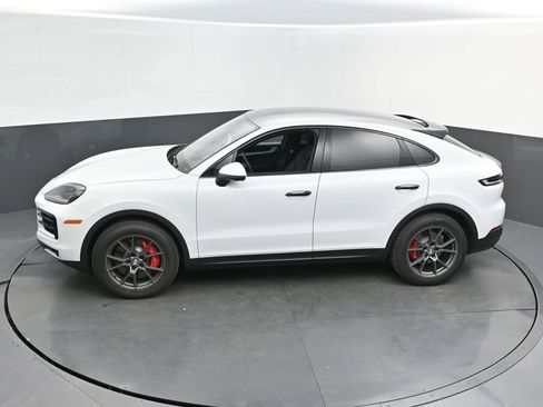 New 2025 Porsche Cayenne S image 29