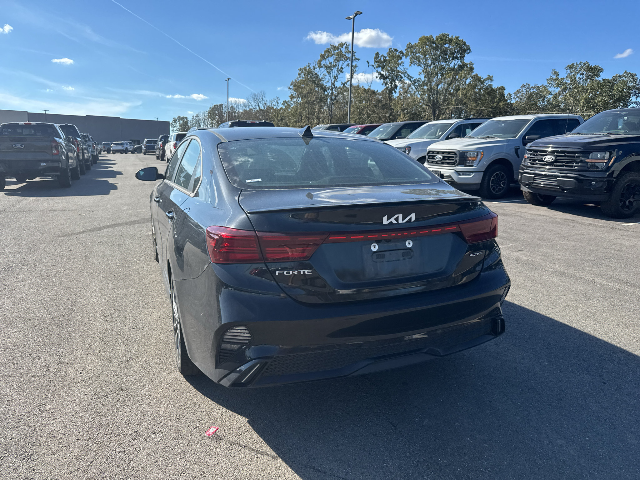 Used 2024 Kia Forte GT-Line FWD image 8