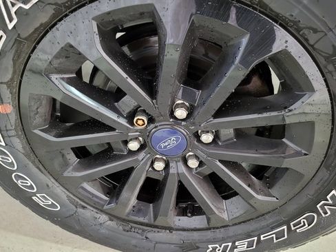 Used 2020 Ford F150 XLT w/ Equipment Group 302A Luxury image 26