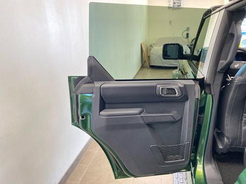 New 2025 Ford Bronco Outer Banks image 9