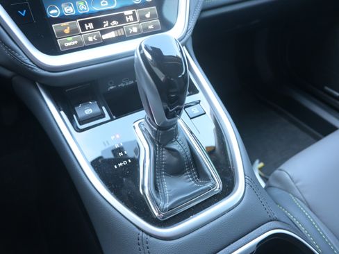 Used 2024 Subaru Outback Onyx Edition XT image 16