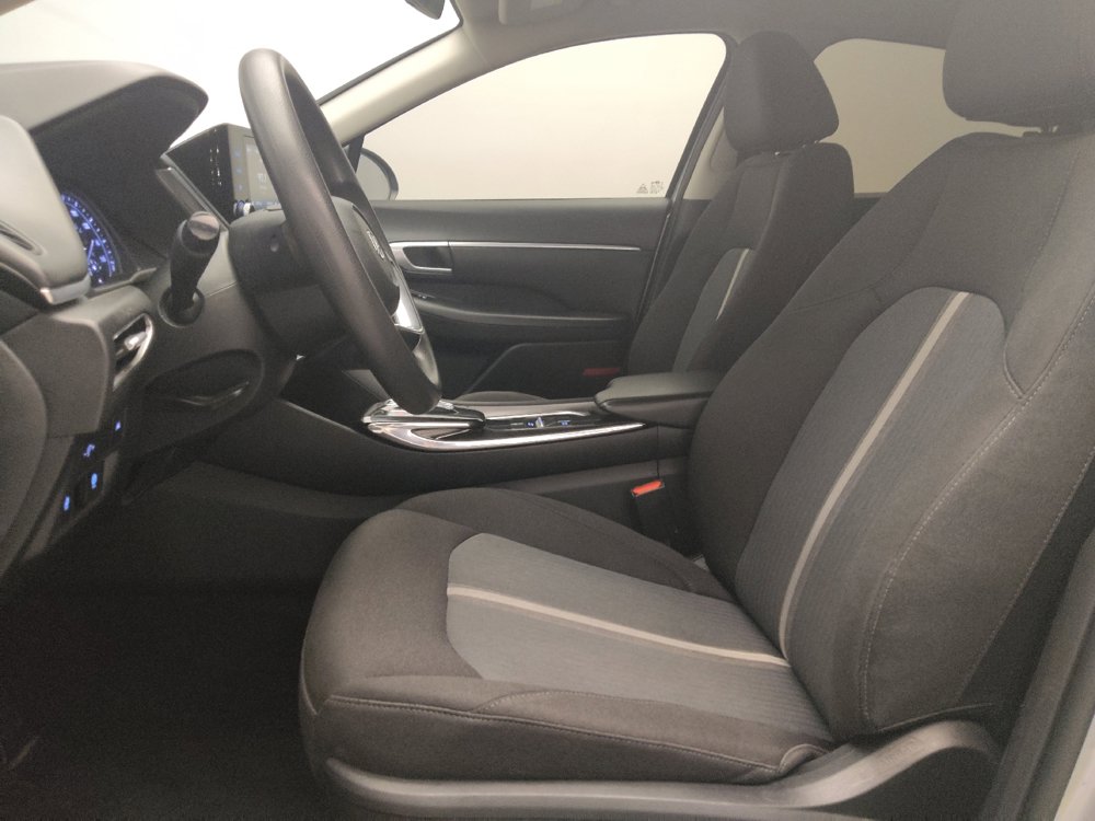 Used 2021 Hyundai Sonata SEL w/ Winter Weather Package FWD image 17
