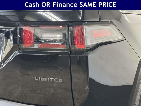 Used 2026 Jeep Cherokee Limited AWD/4WD image 8
