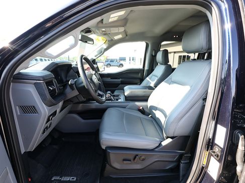 Certified 2025 Ford F150 Lightning Flash AWD/4WD image 12