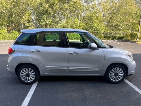 Used 2015 FIAT 500L Easy FWD image 6