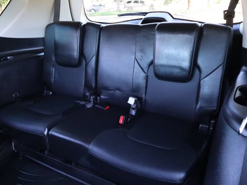 Used 2018 INFINITI QX80 4WD w/ Driver Assistance Package image 21