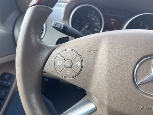 Used 2010 Mercedes-Benz ML 350 4MATIC image 21