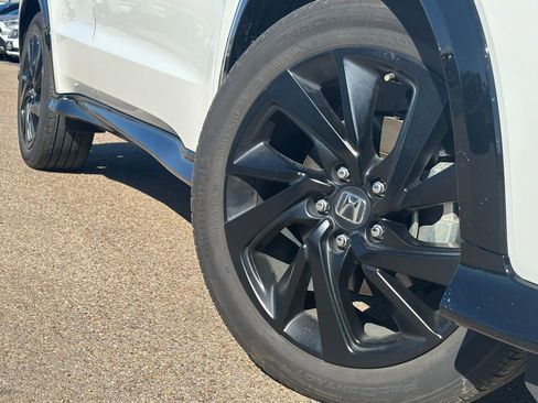 Used 2022 Honda HR-V Sport image 2