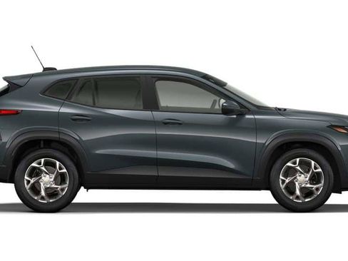 New 2026 Chevrolet Trax LS w/ LS Convenience Package image 29