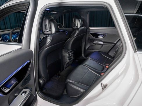 Certified 2026 Mercedes-Benz GLC 300 image 24