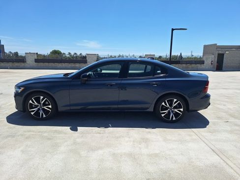 Used 2024 Volvo S60 B5 Core FWD image 8