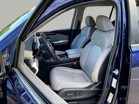 Used 2025 Honda Pilot EX-L image 15