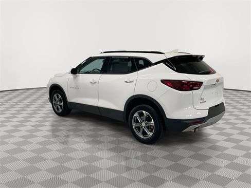 Certified 2024 Chevrolet Blazer LT w/ Convenience Package image 7