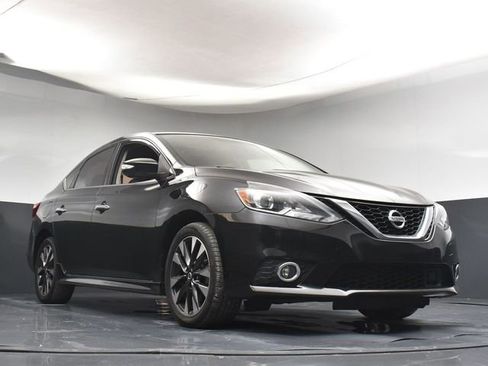 Used 2019 Nissan Sentra SR Turbo w/ Premium Package (SR Turbo) image 33