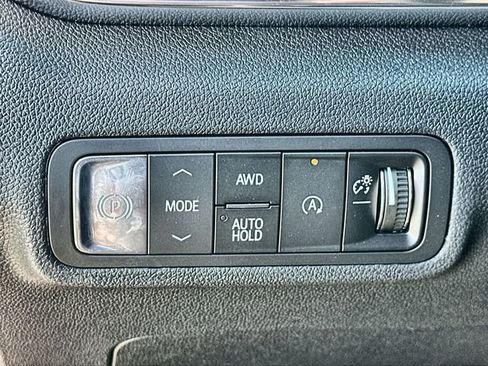 New 2026 GMC Terrain Elevation AWD/4WD image 18