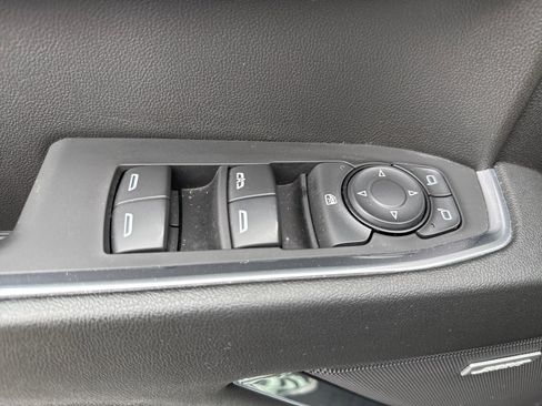 Used 2024 Chevrolet Silverado 1500 LT Trail Boss w/ Convenience Package II AWD/4WD image 26