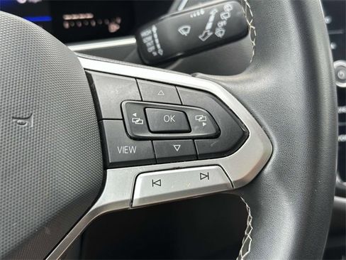 Certified 2022 Volkswagen Tiguan SE w/ Panoramic Sunroof Package image 27