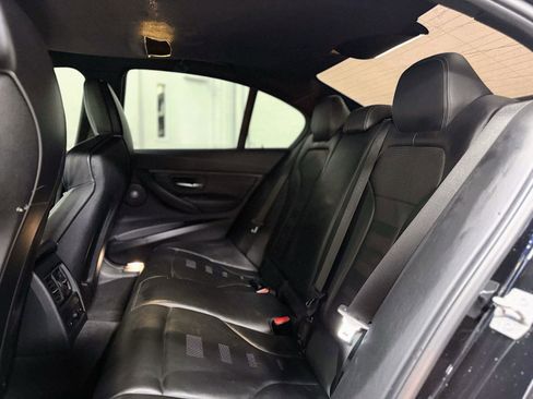 Used 2018 BMW M3 image 17