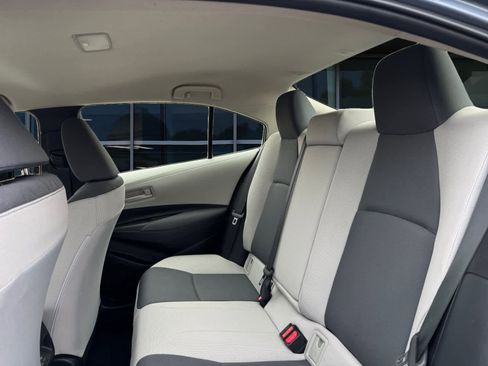 Certified 2023 Toyota Corolla LE image 12