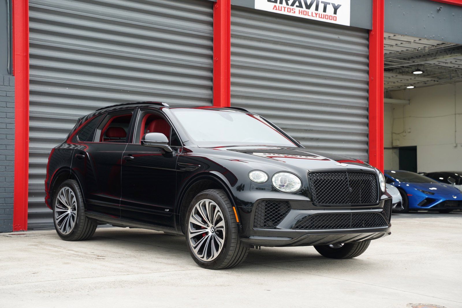 Used 2021 Bentley Bentayga AWD/4WD image 7