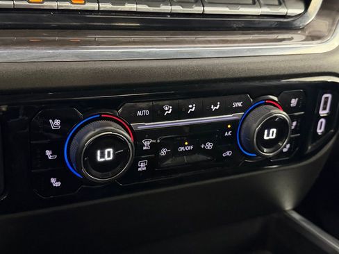 Used 2023 Chevrolet Silverado 1500 LTZ image 20