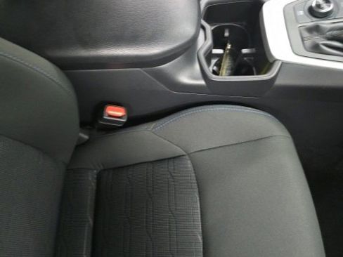 Used 2024 Toyota RAV4 SE image 7