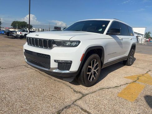 Used 2024 Jeep Grand Cherokee L Limited RWD image 1
