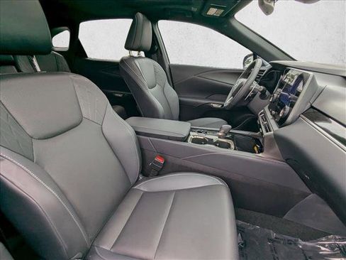 Used 2025 Lexus RX 350 FWD w/ Technology Package image 20