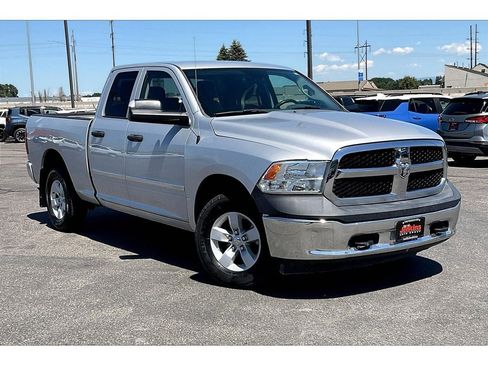Used 2016 RAM 1500 ST w/ SXT Appearance Group image 2